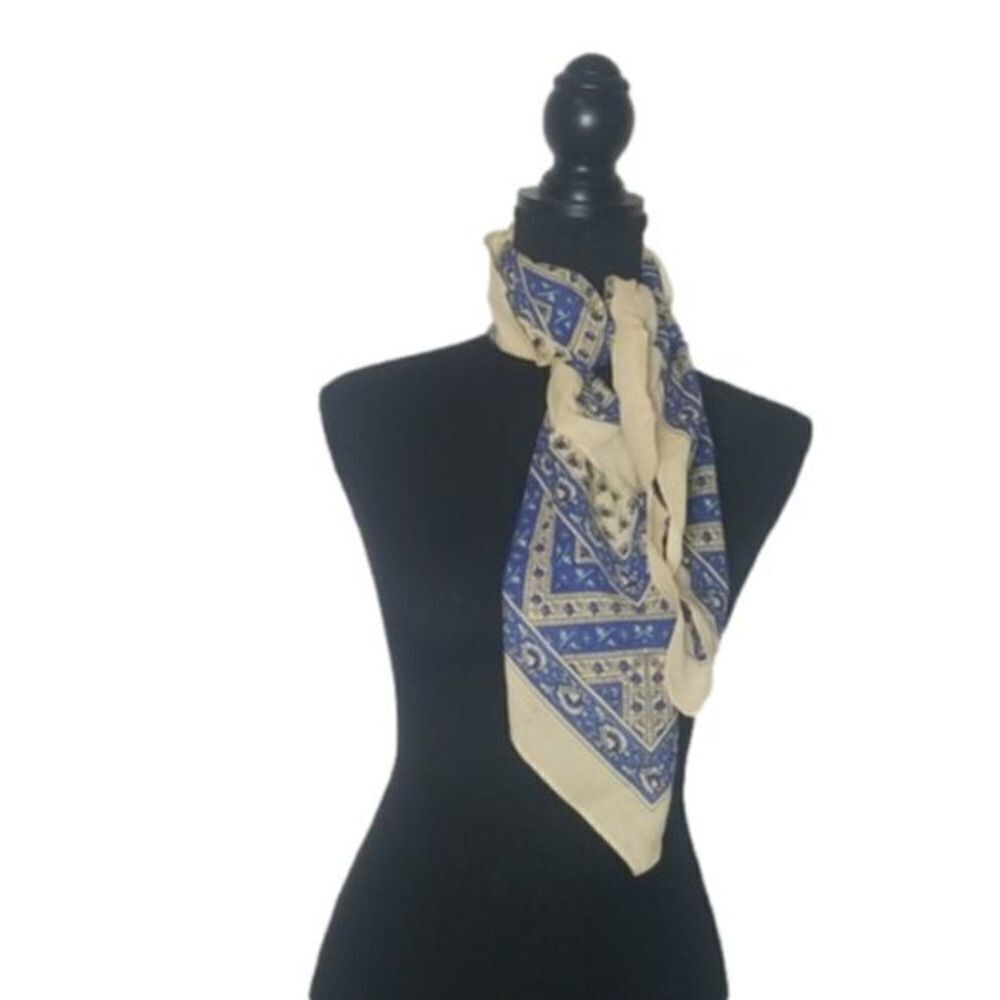 Women's scarf 30x30 inches cream and blue scarf wrap‎